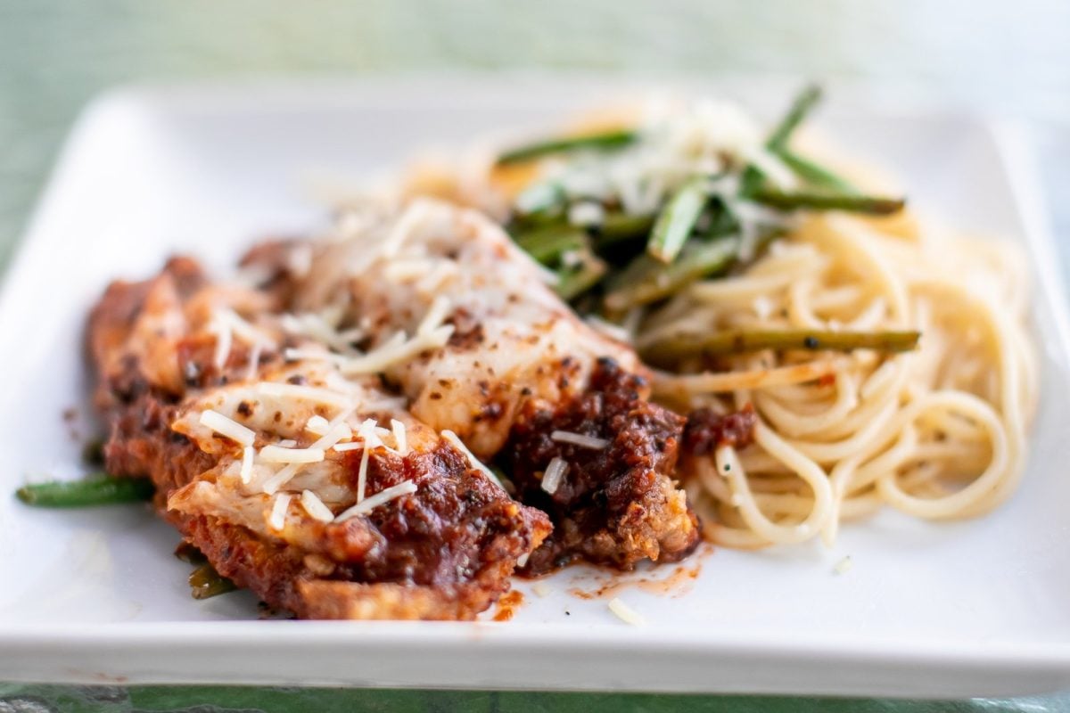 Chicken Parmesan Sliders That Don’t Go Soggy: Crunchy Cutlets, Tangy Marinara, and a Blanket of Melted Mozzarella — homemade marinara sauce