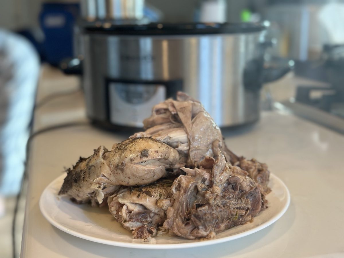 Cooked chicken by slow cooker
