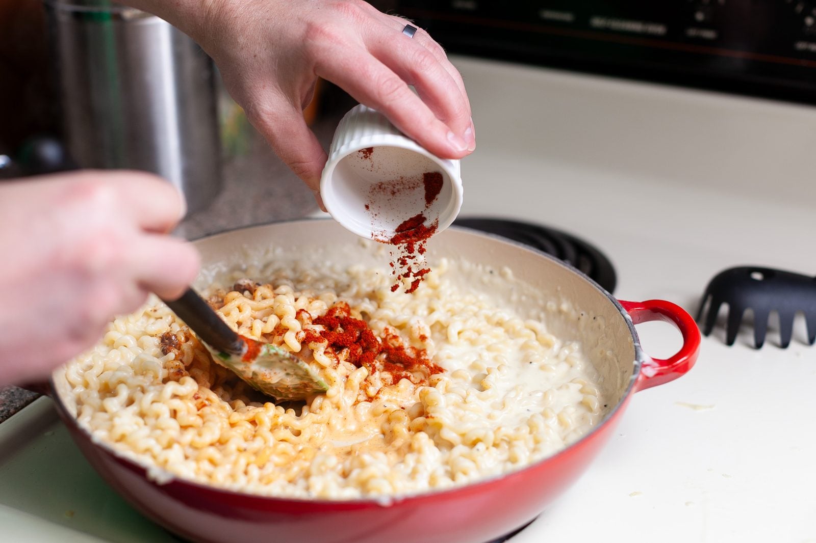Big-Pot Energy: 28 Dirt-Cheap Crowd Meals I Actually Rely On