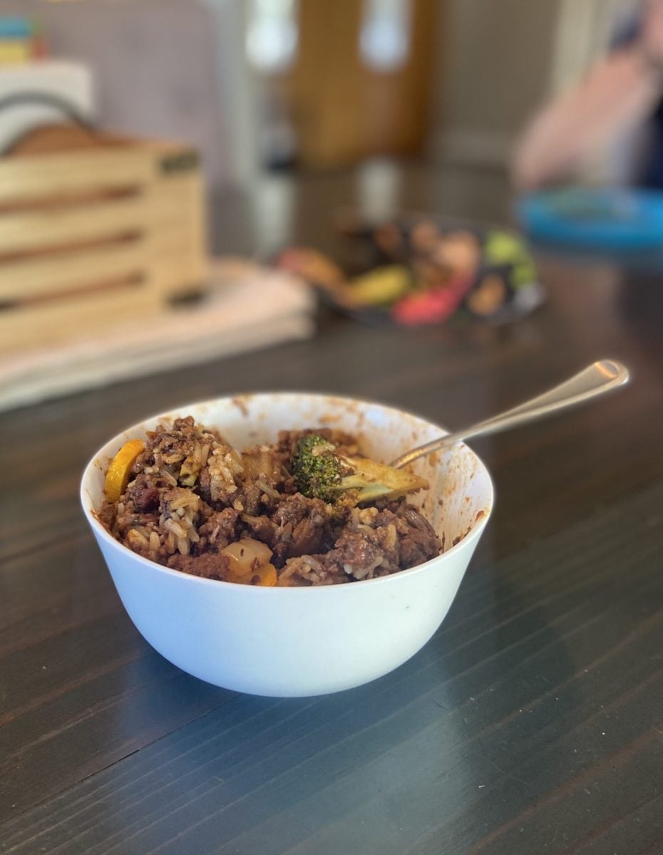 36 Lunch Bowls That Make the Workday Feel Slightly More Under Control