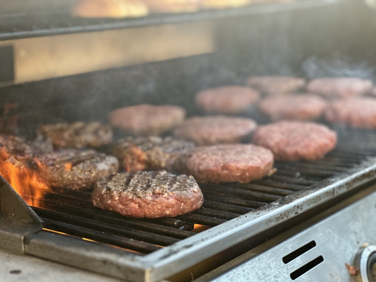 Classic All-American Cheeseburgers