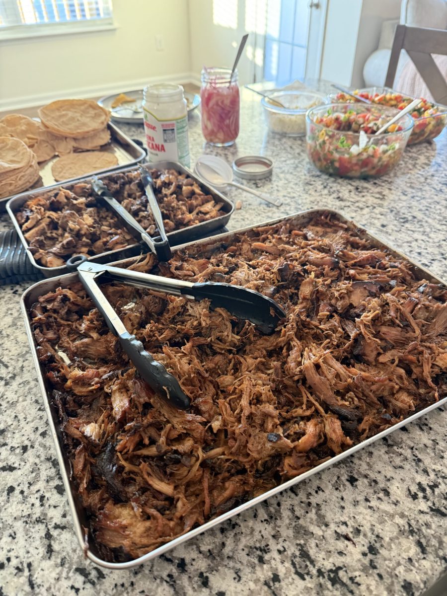 34 No-Panic Church Potluck Recipes That Actually Feed 20 (and Travel Well)