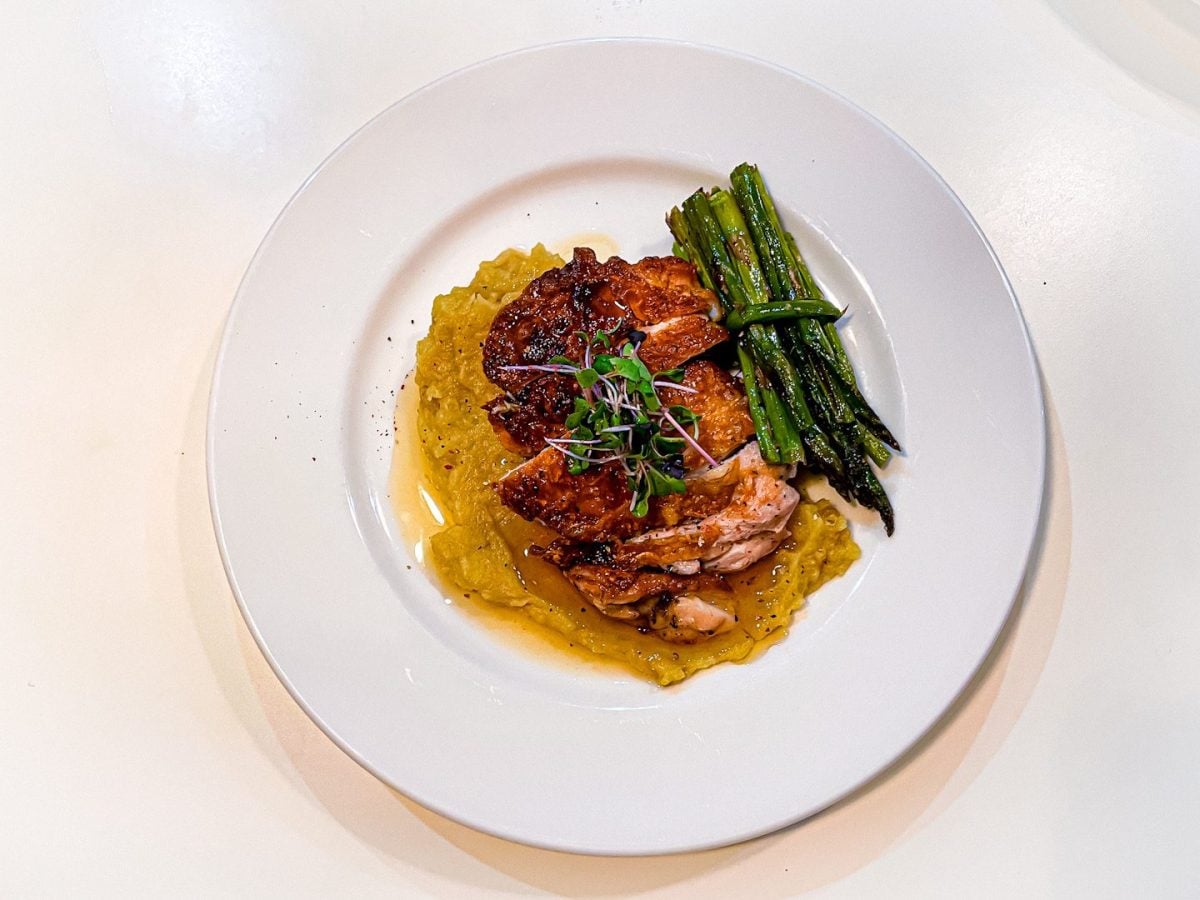 Creamy Salmon and Asparagus Pasta