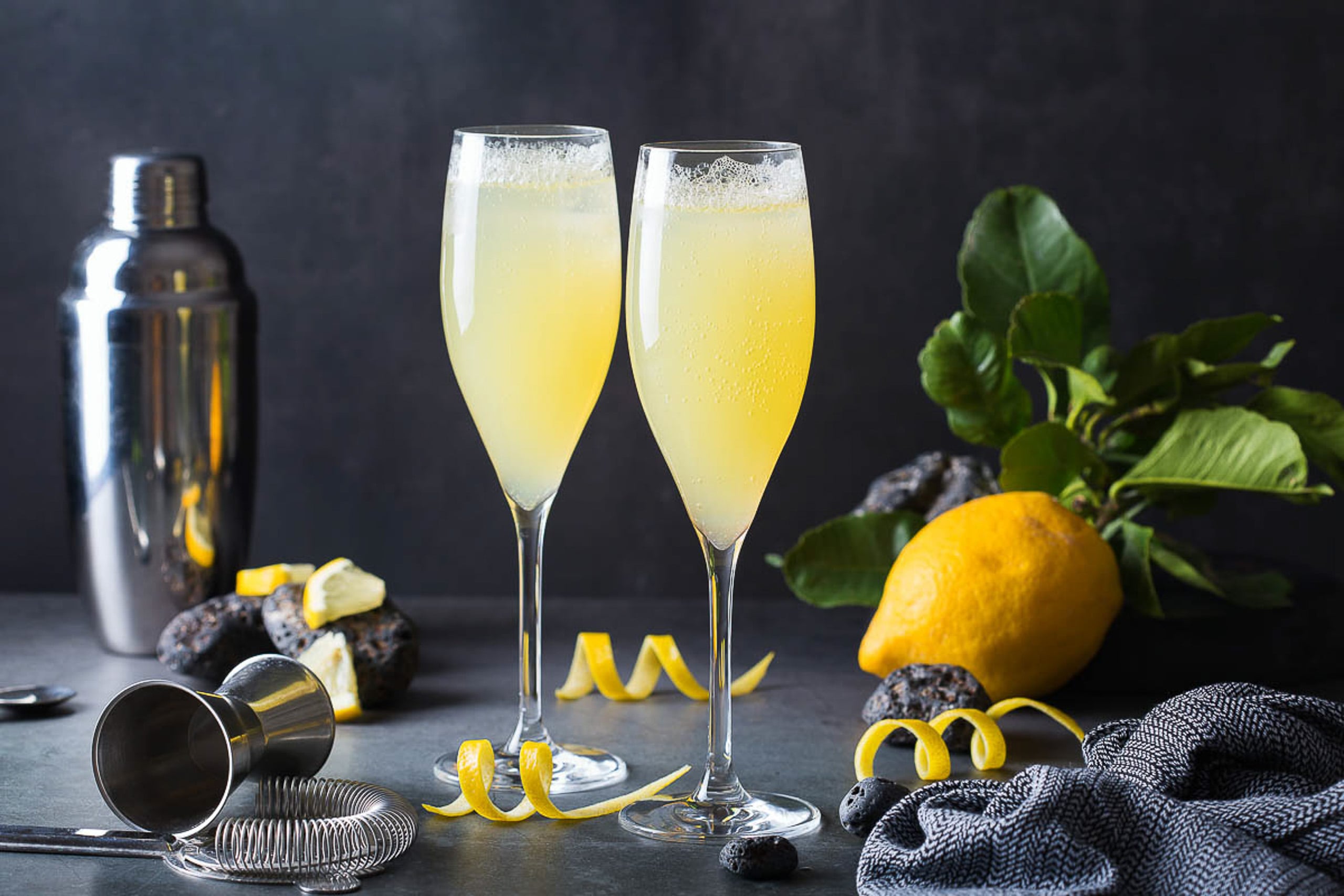 Mimosa Bar (Classic & Fruit Variations)