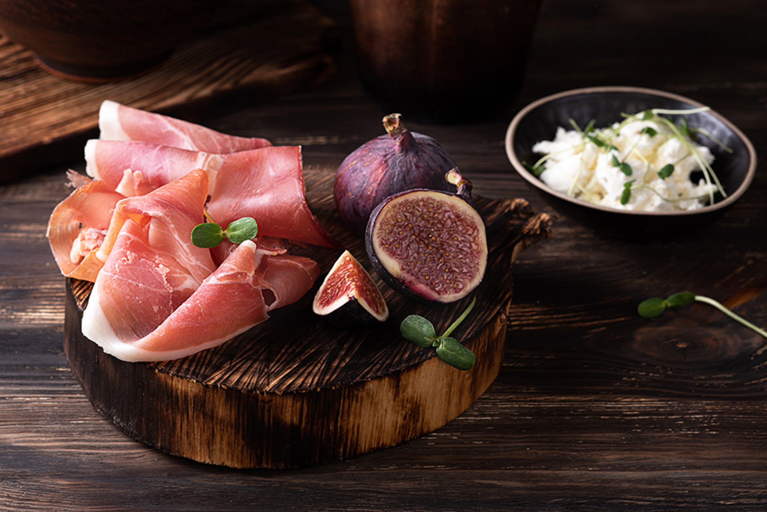 Prosciutto-Wrapped Melon